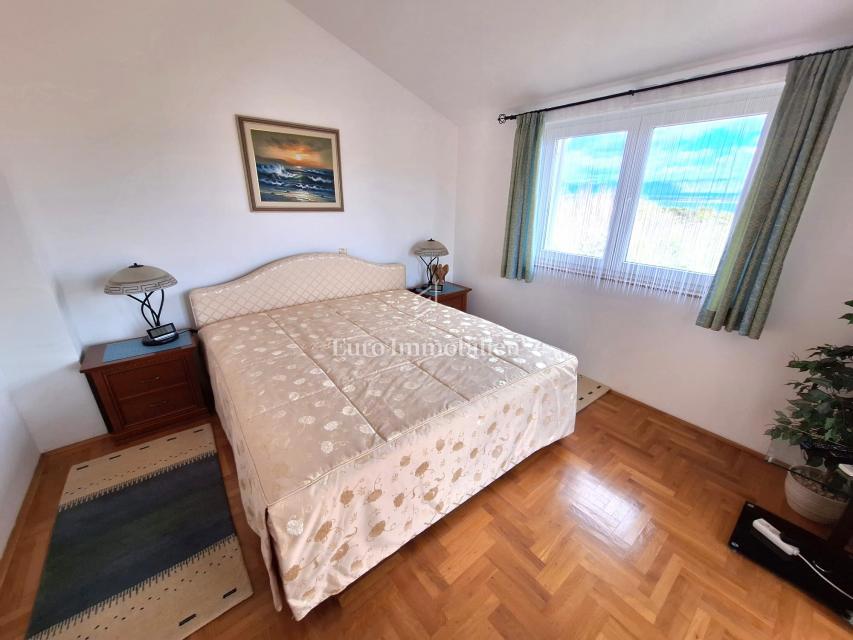 Casa a 200 metri dal mare, Malinska!