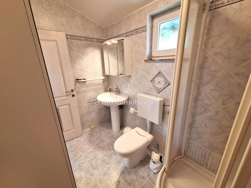 Casa a 200 metri dal mare, Malinska!