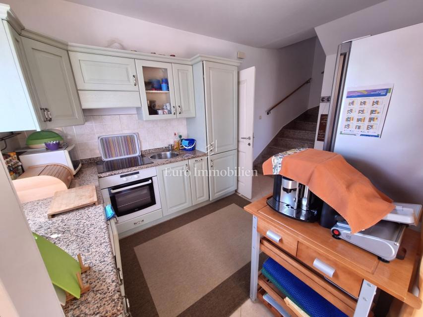 Casa a 200 metri dal mare, Malinska!