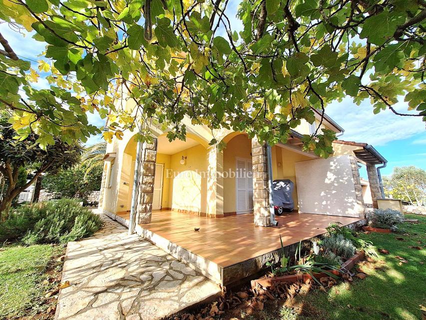 Casa a 200 metri dal mare, Malinska!