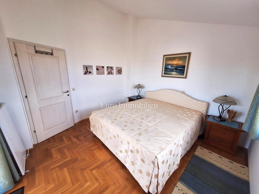 Casa a 200 metri dal mare, Malinska!