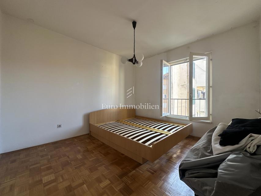 Appartamento 2 camere in zona residenziale Macarsca