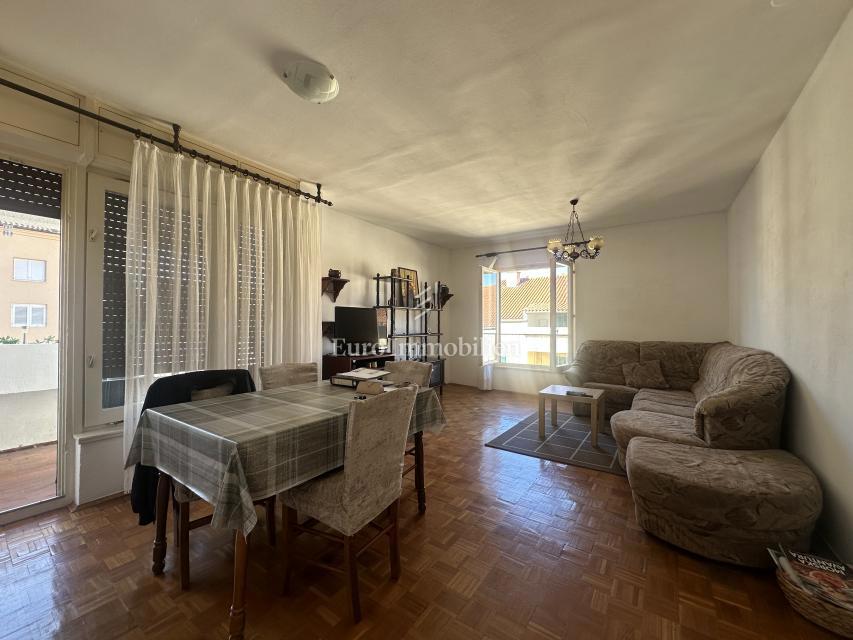 Appartamento 2 camere in zona residenziale Macarsca