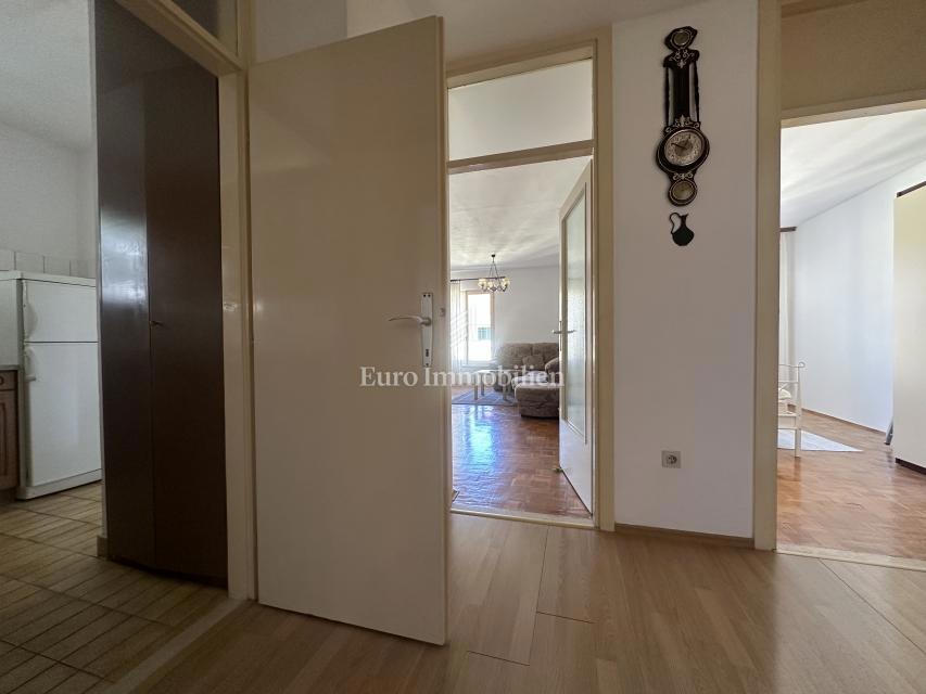 Appartamento 2 camere in zona residenziale Macarsca