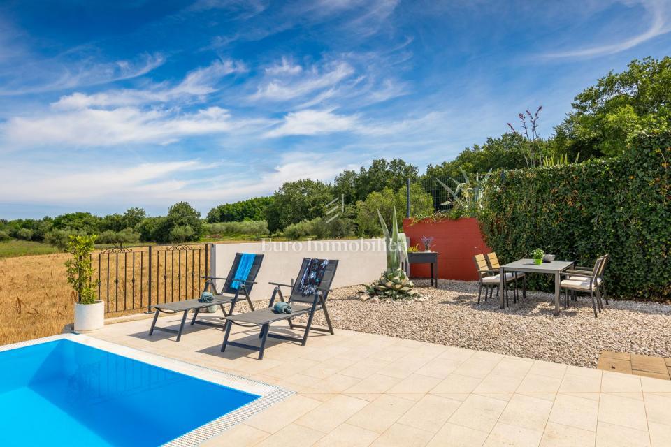 Casa mediterranea con vista mare