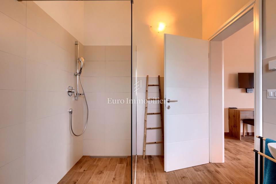 Casa mediterranea con vista mare