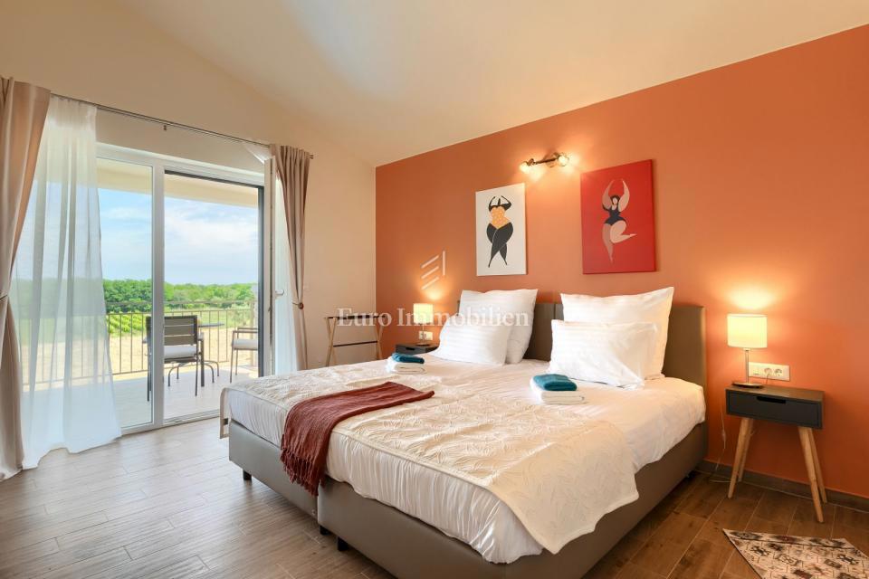 Casa mediterranea con vista mare