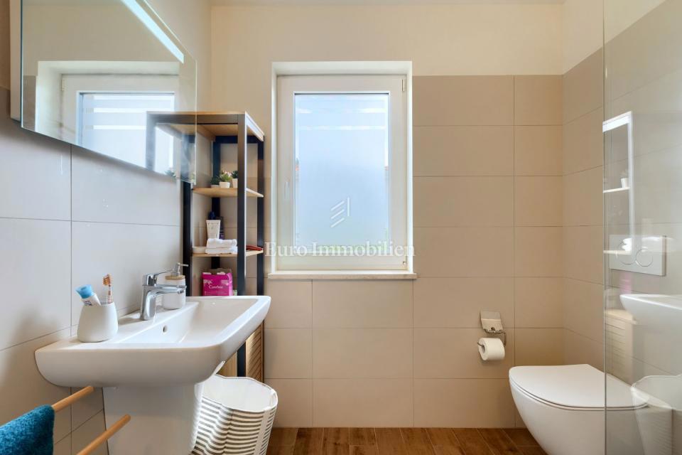 Casa mediterranea con vista mare