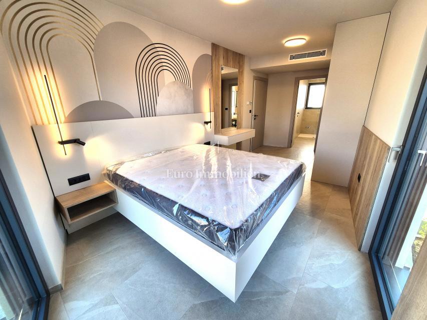 Attico arredato in un nuovo edificio