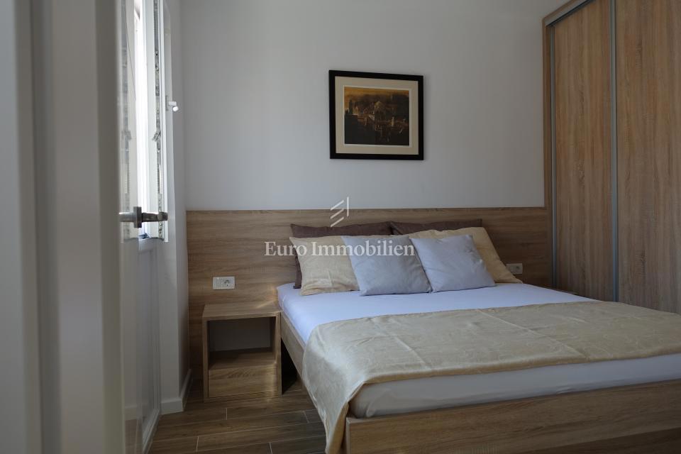 Casa ristrutturata a Podaca vicino alla spiaggia