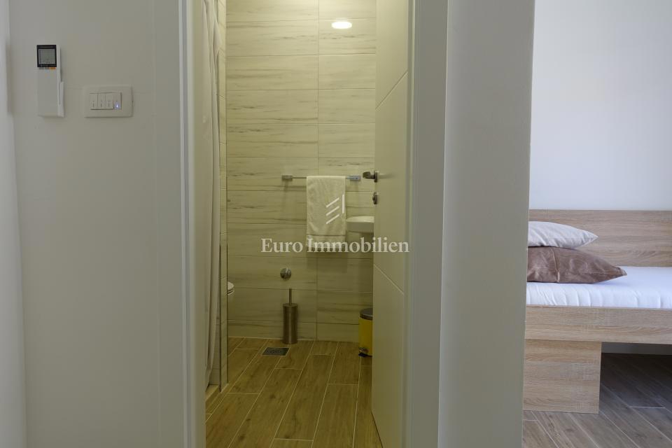 Casa ristrutturata a Podaca vicino alla spiaggia