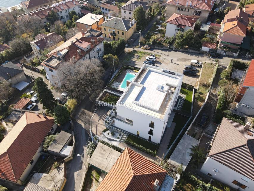 Cantrida, appartamento di lusso con due camere