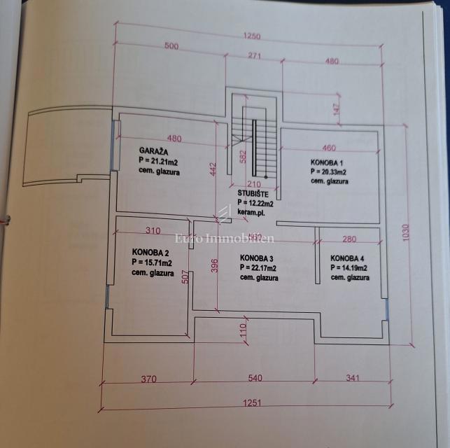 Casa con giardino e piscina in ottima posizione, Krk