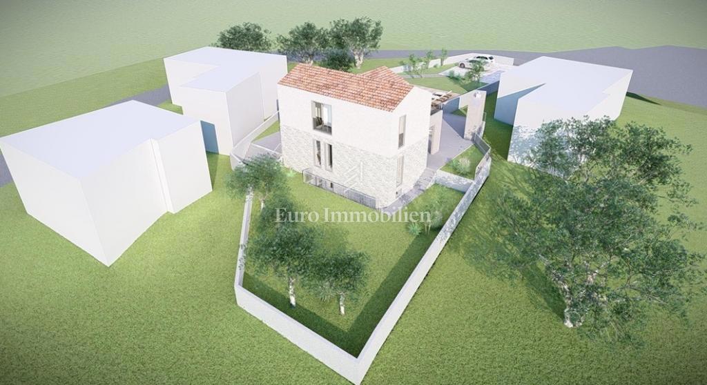 Terreno edificabile con documentazione progettuale
