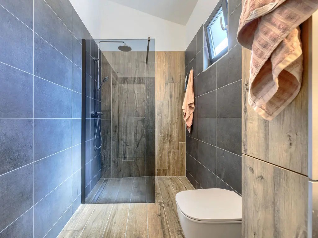 Istria, Albiona - casa moderna con piscina