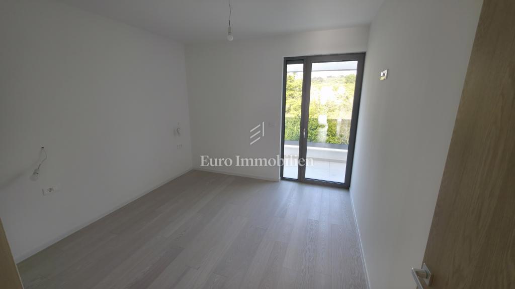 Attico con terrazza sul tetto e vista mare - Zara, Borik