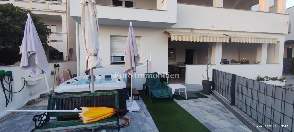 Vir - Appartamento in prima fila sul mare