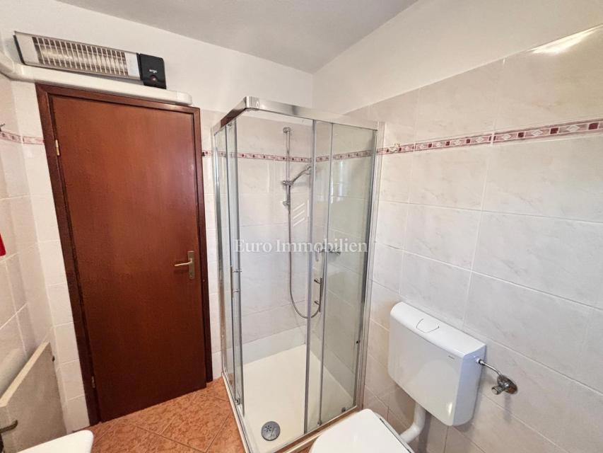 Novigrad - appartamento con giardino a 500 metri dal mare