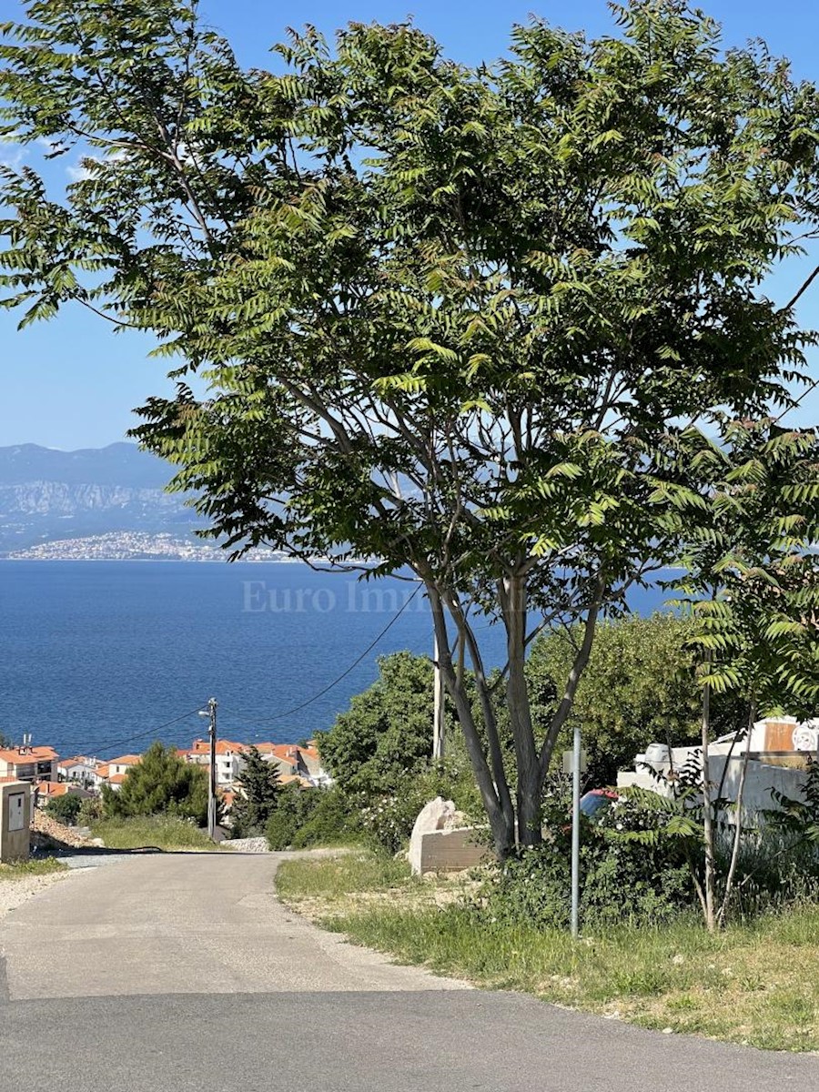 Building land with sea view