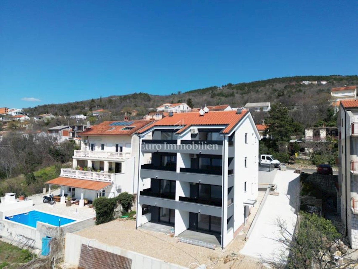 Duplex apartment with sea view, Dramalj