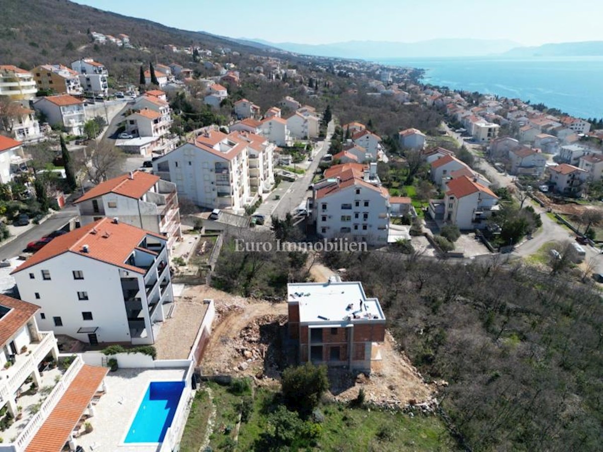 Duplex apartment with sea view, Dramalj