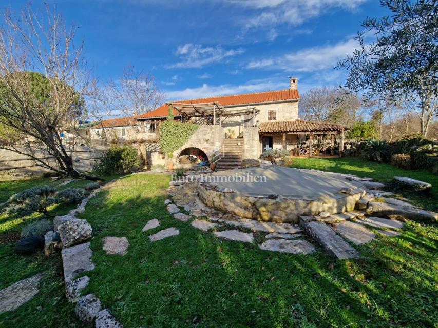 Stone house with a pool in a quiet location, near Dobrinj - island of Krk