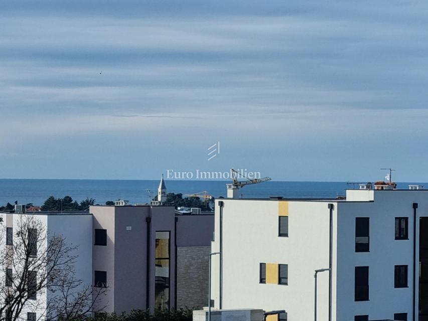 Apartment under construction with a garden, Novigrad