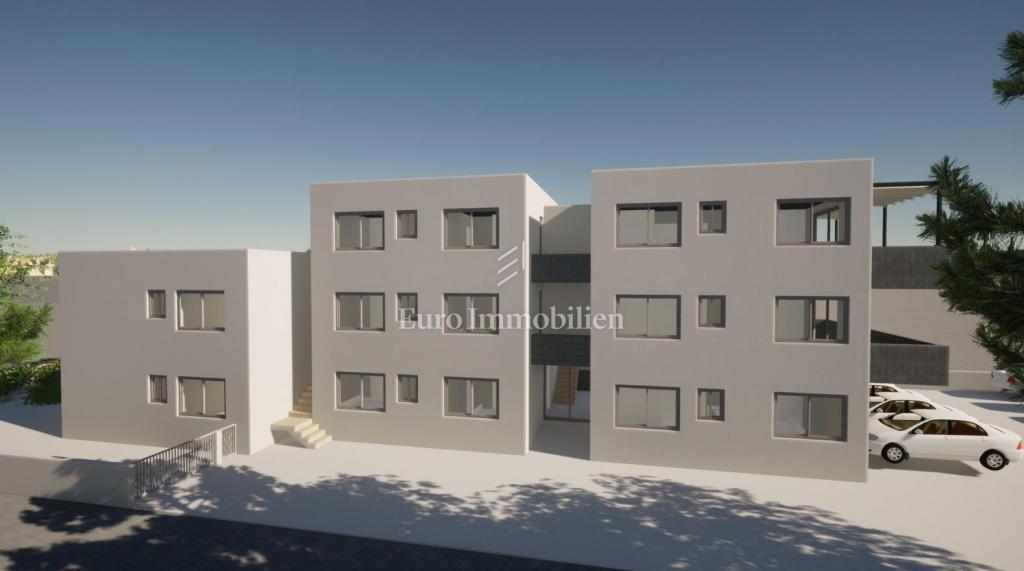 Apartment under construction with a garden, Novigrad