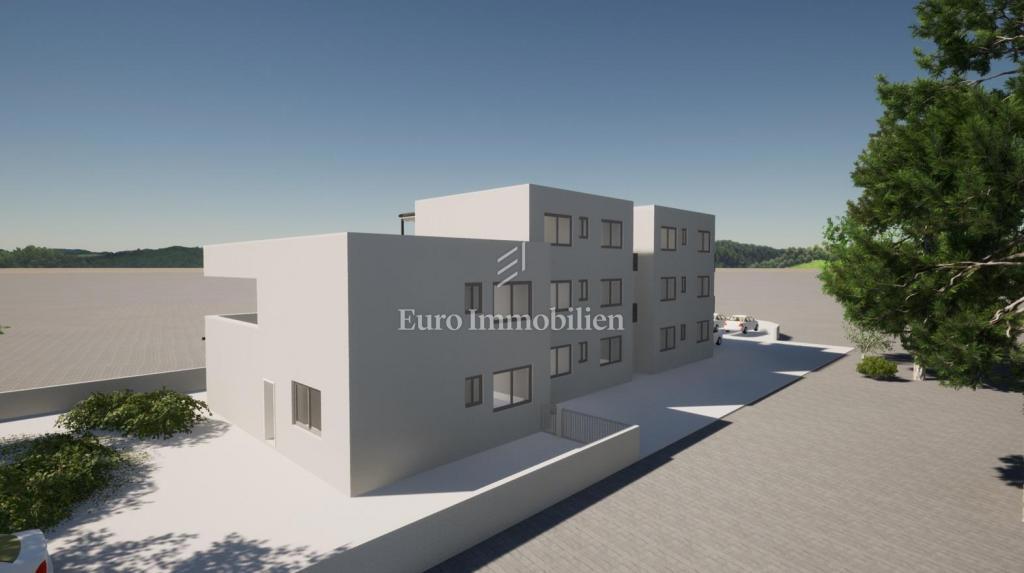 Apartment under construction with a garden, Novigrad