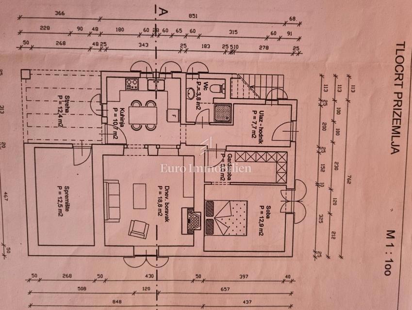 TAR Casa bifamiliare con 3 camere da letto