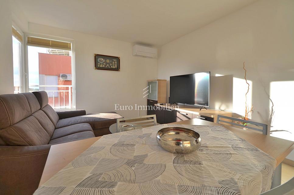 Istria - Novigrad - appartamento con due camere da letto