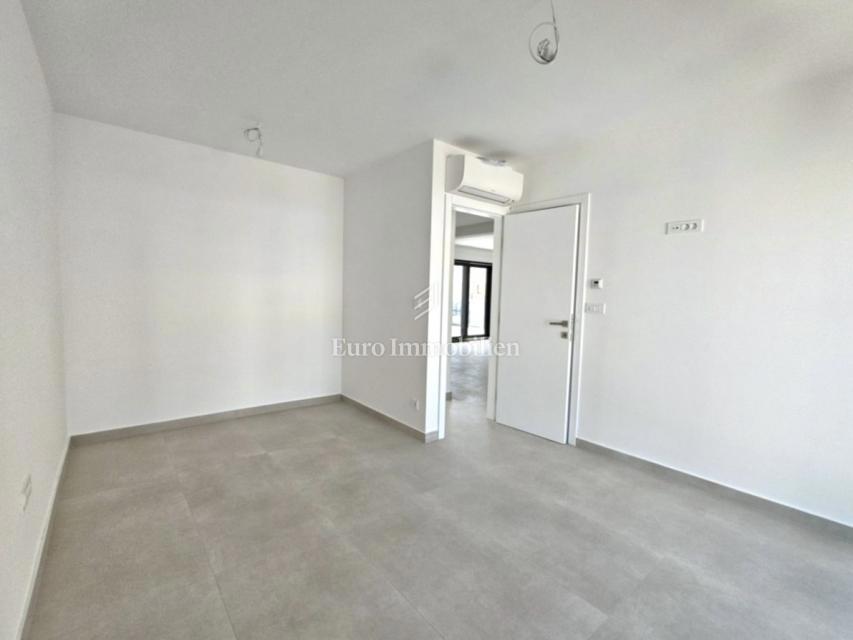 Čiovo – Appartamenti nuovi, vicino al mare