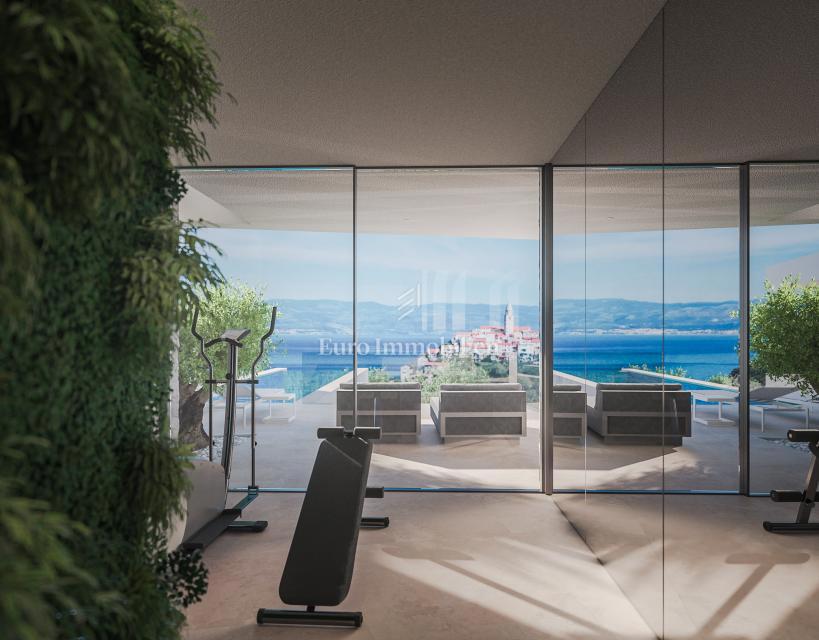 Terreno con vista mare con permesso per una villa a Vrbnik