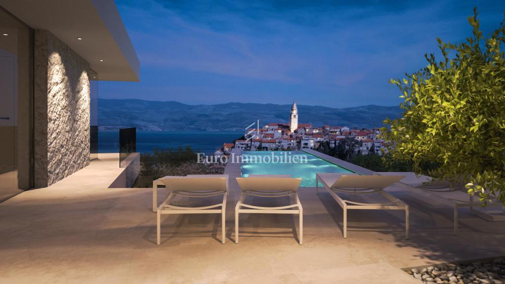 Terreno con vista mare con permesso per una villa a Vrbnik