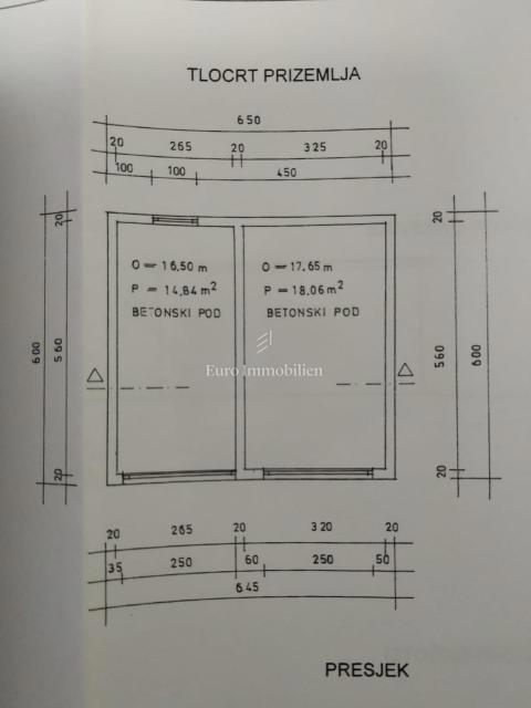 Casa con vista mare e due garage - Klenovica