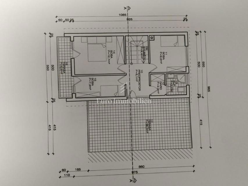 Casa con vista mare e due garage - Klenovica