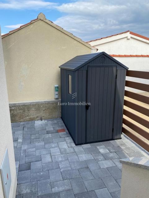 Tisno - Appartamento con giardino e vista mare