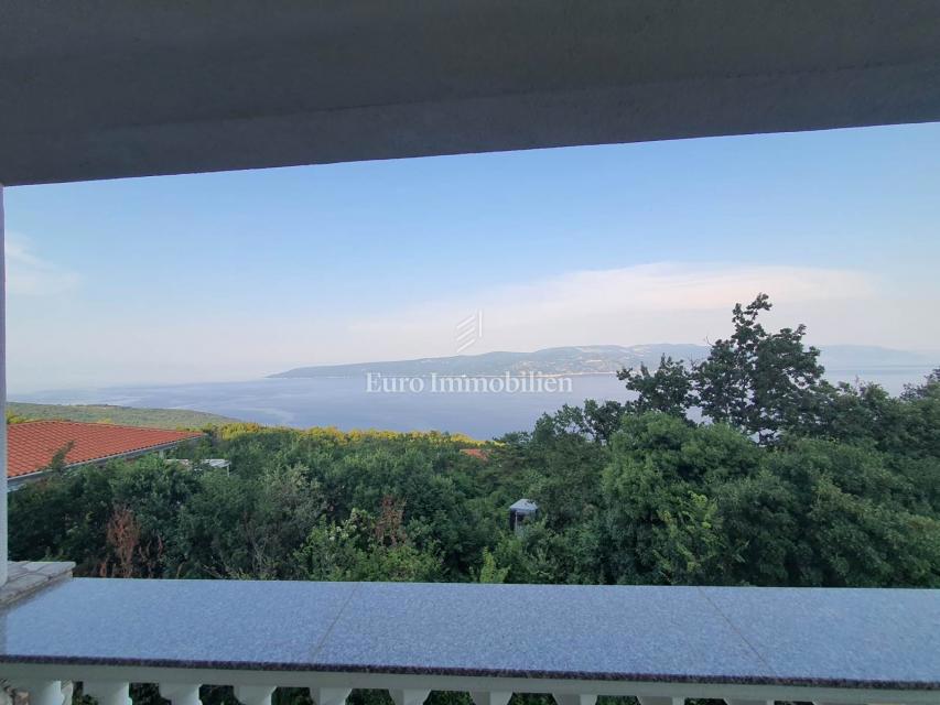 Labin - casa con vista mare e piscina