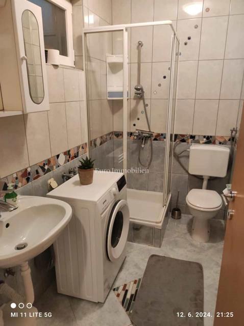 Labin - casa con vista mare e piscina