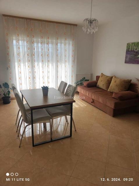 Labin - casa con vista mare e piscina