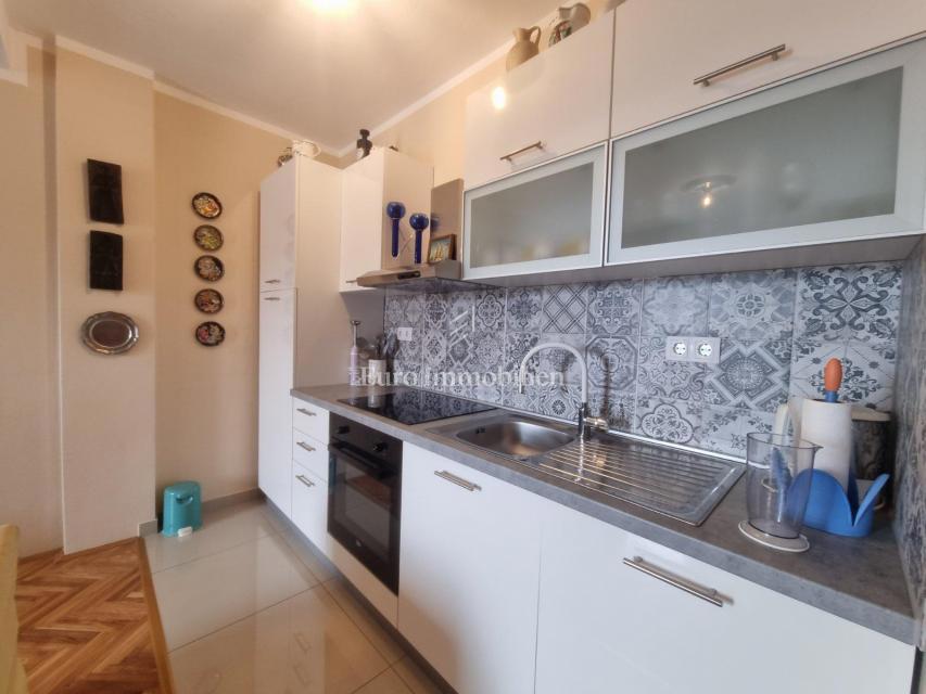 Novi Vinodolski - appartamento a 150 metri dal mare