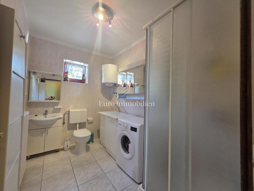 Novi Vinodolski - appartamento a 150 metri dal mare