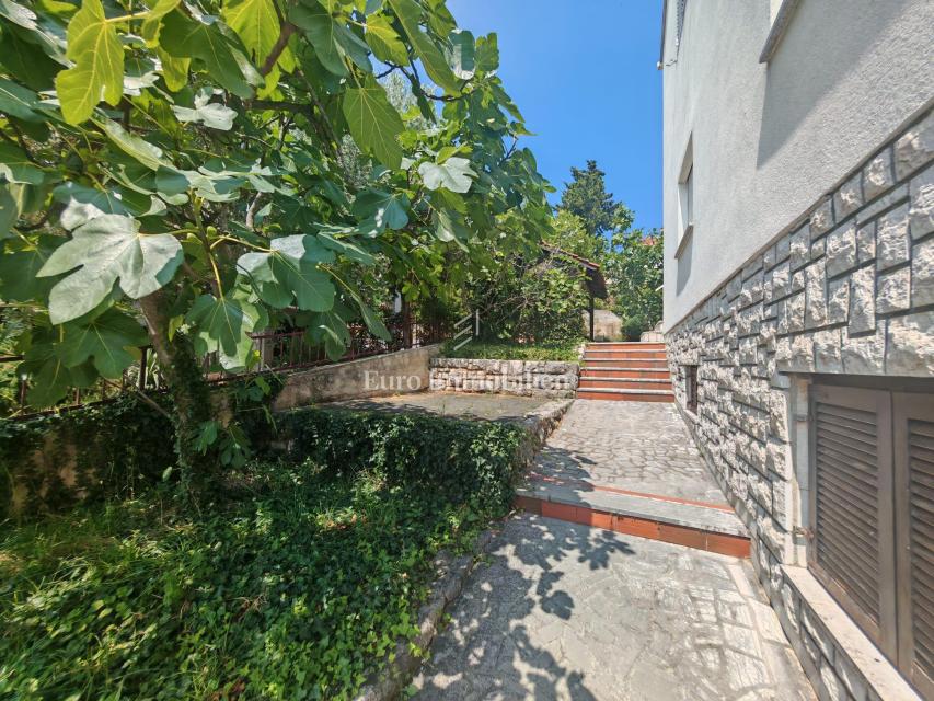 Dramalj - confortevole appartamento vicino al mare