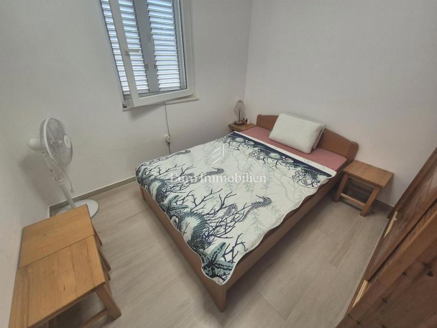 Rogoznica - appartamento 2a fila dal mare