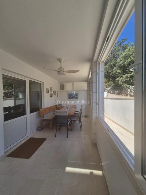 Rogoznica - appartamento 2a fila dal mare