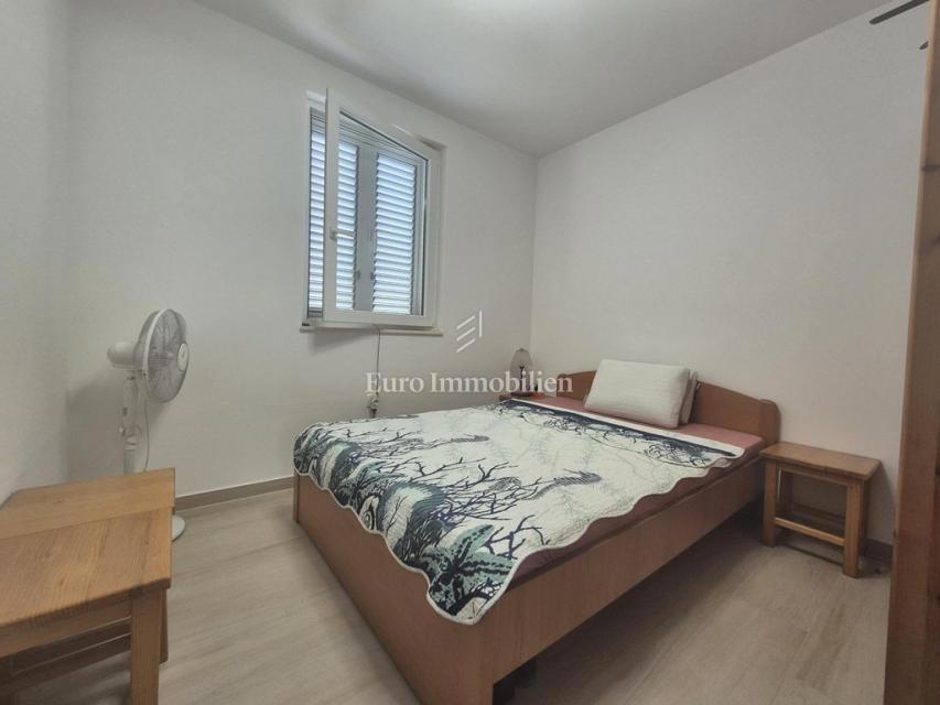 Rogoznica - appartamento 2a fila dal mare