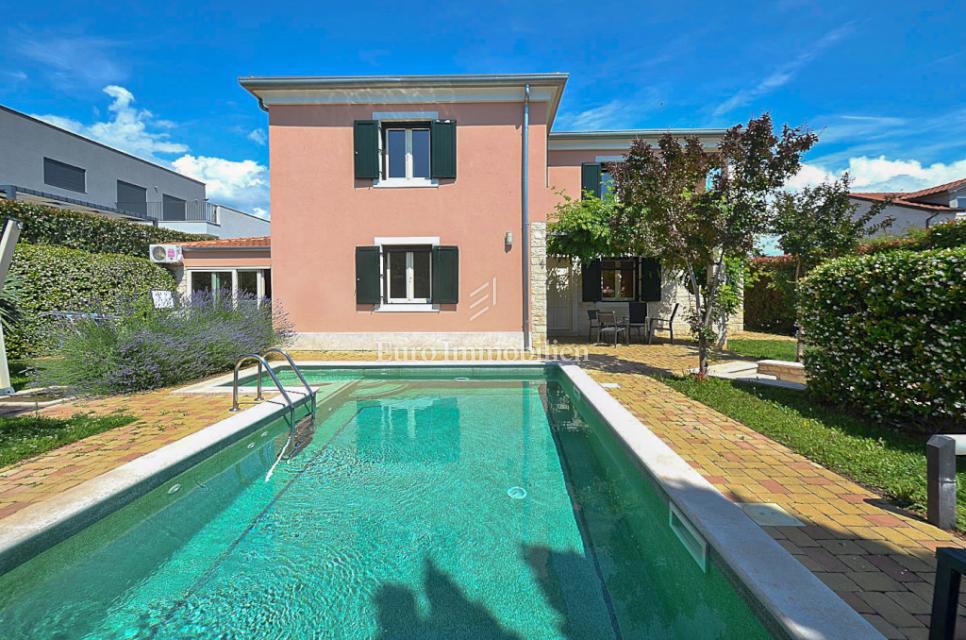 Istria, Cittanova - casa con piscina