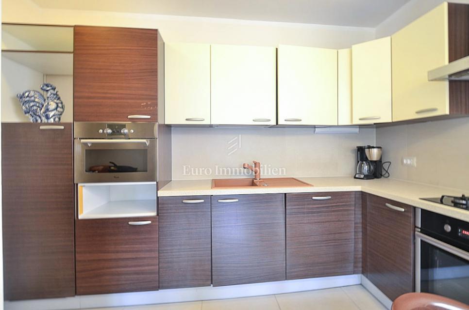 Istria, Cittanova - casa con piscina