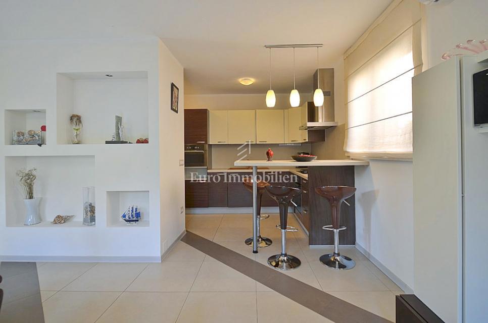 Istria, Cittanova - casa con piscina