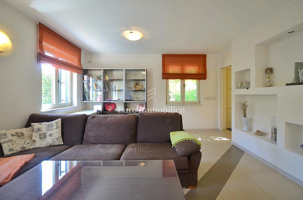 Istria, Cittanova - casa con piscina